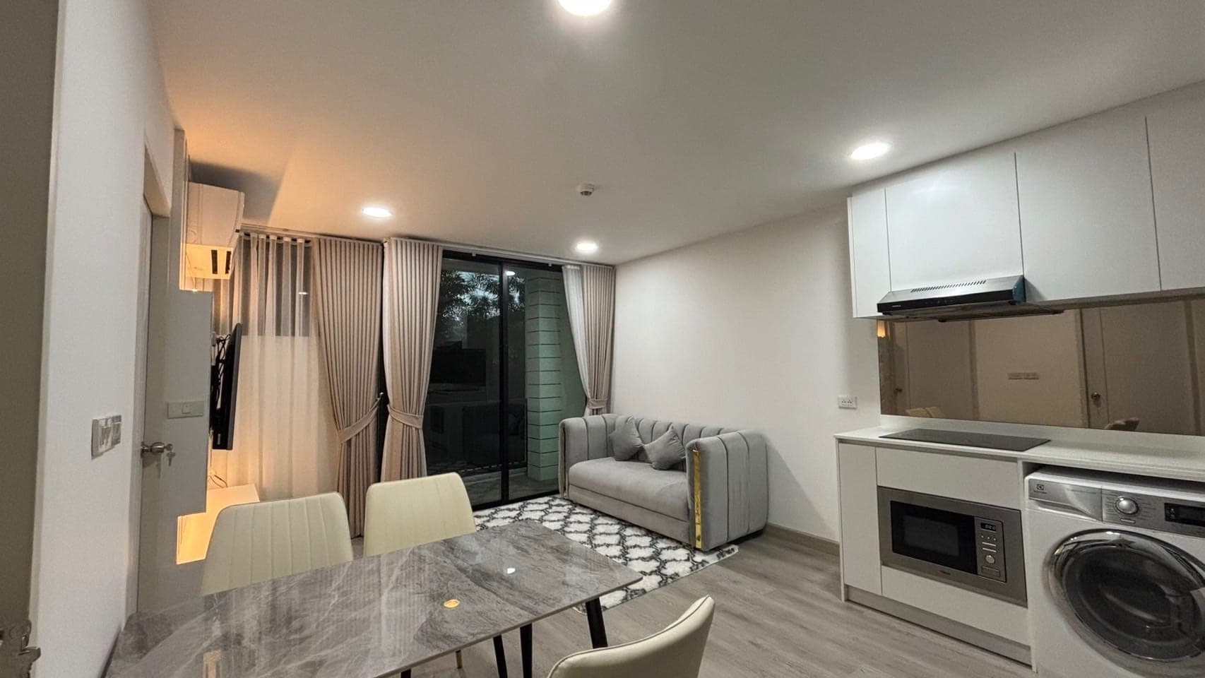 D65 condominium 1 ห้องนอน — รูปห้องจริง 1/11