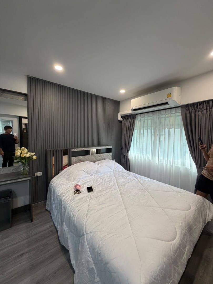 รูปห้องจริง Mahadthai Condotel 1 ห้องนอน